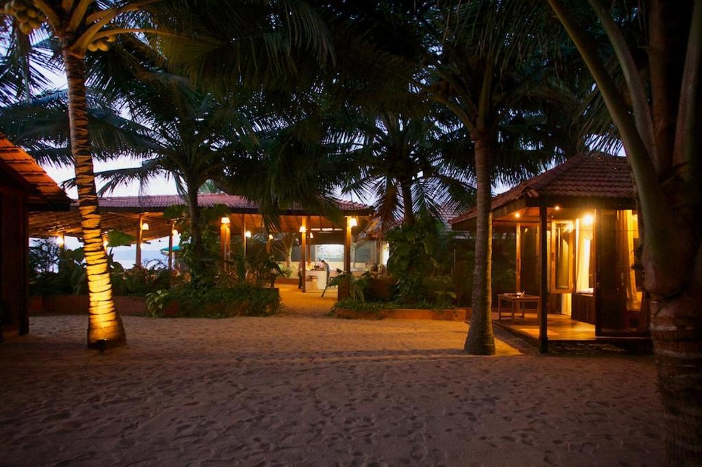 Dunhill Beach Resort Agonda Exterior foto