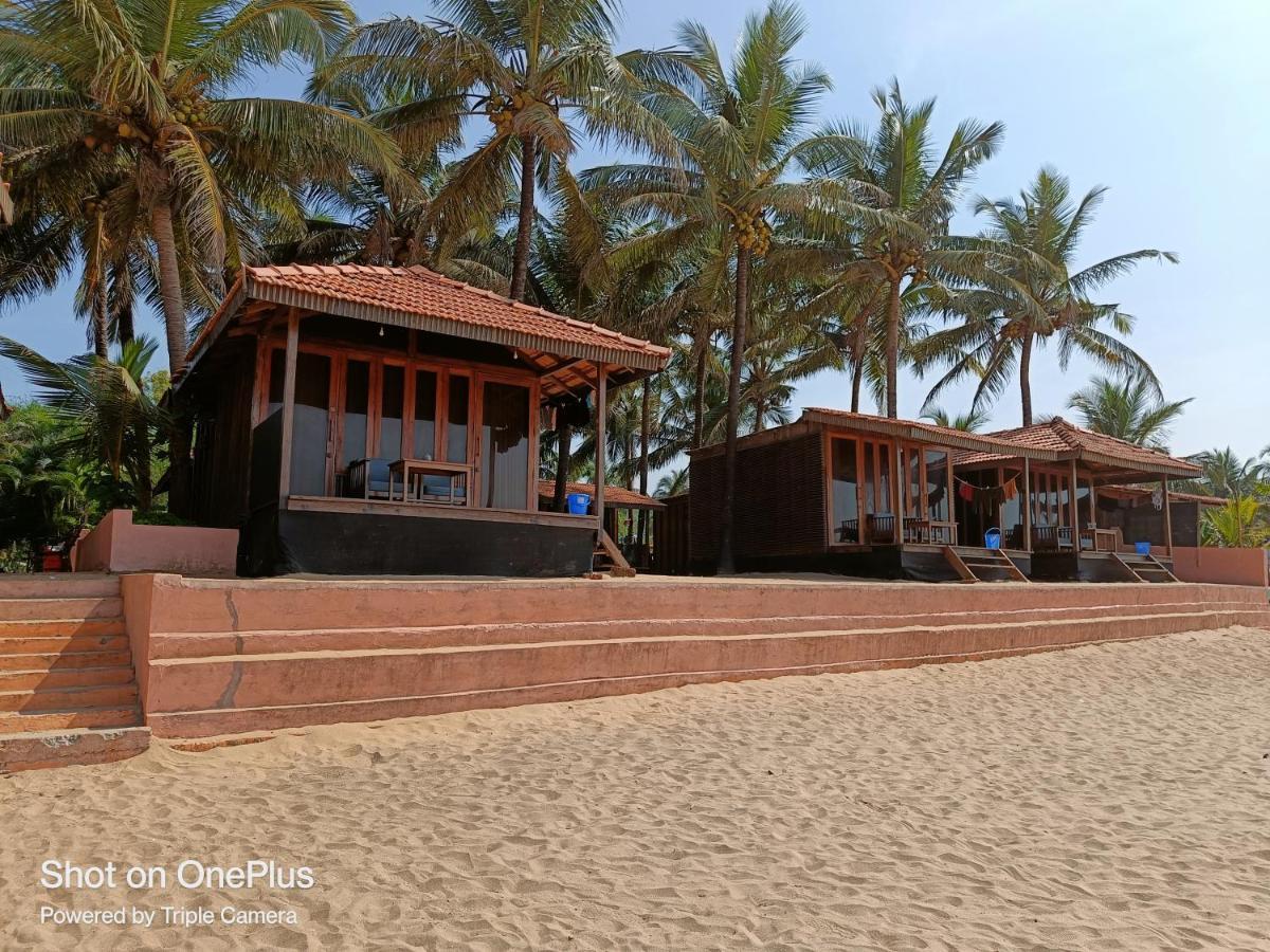 Dunhill Beach Resort Agonda Exterior foto